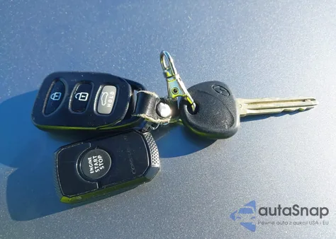 2016 Hyundai Elantra Se из США, поврежденный, VIN 5NPDH4AEXGH718325